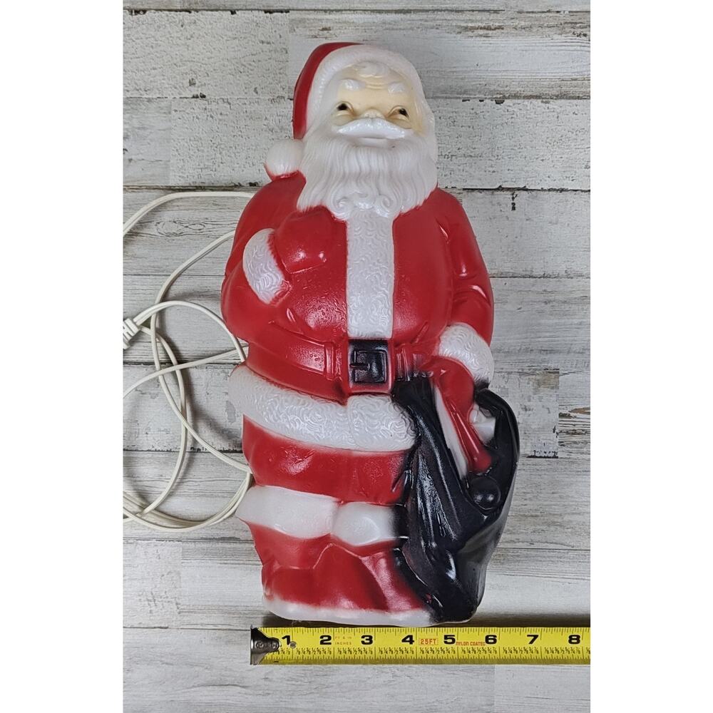 EMPIRE PLASTIC CORP Vintage 13" Santa Claus Blow Mold Lighted 1968 w/Cord Works - Picture 11 of 11